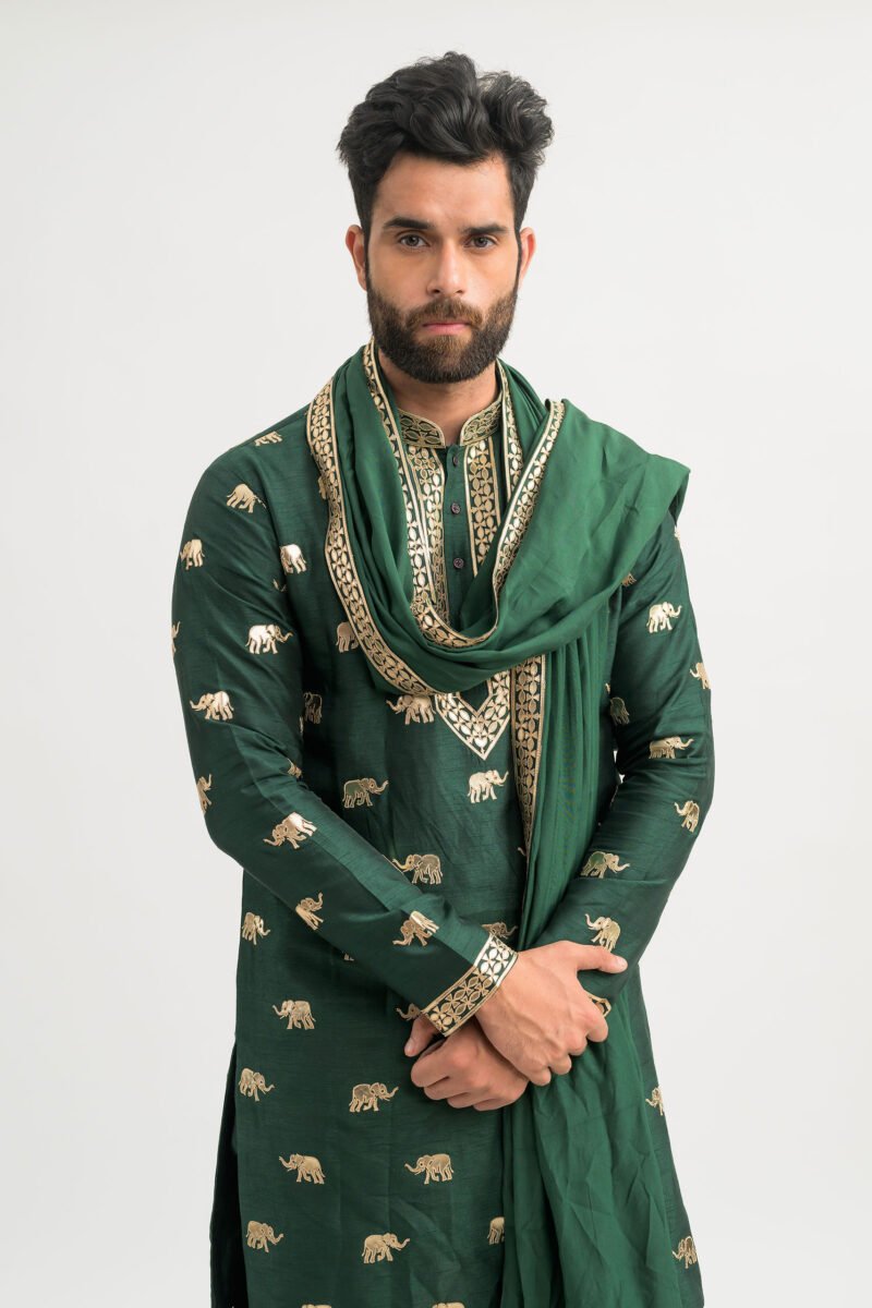 Bottle Green Kurta Set With Stole